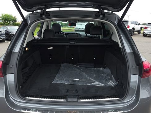 Used 2025 Mercedes-Benz GLE 350 4MATIC image 9