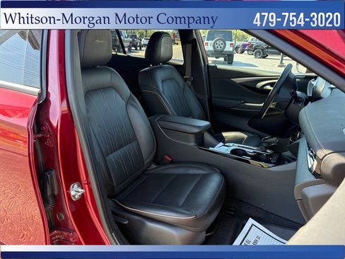 Used 2025 Buick Envista Avenir FWD image 35