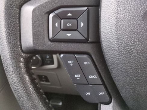 Used 2016 Ford F150 XLT w/ Equipment Group 302A Luxury image 25