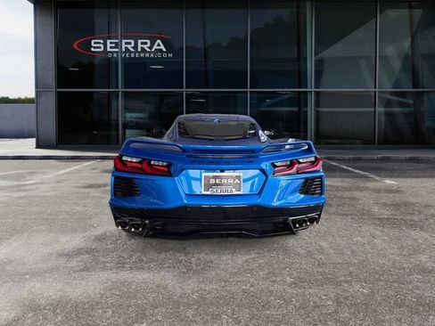Used 2024 Chevrolet Corvette Stingray Preferred Cpe w/ Z51 Performance Package RWD image 3