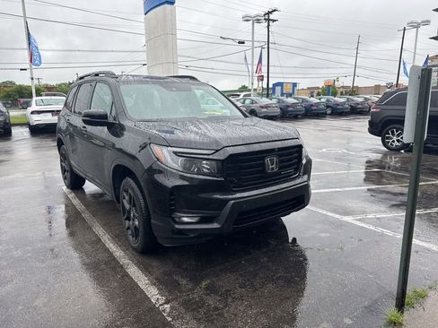 Used 2024 Honda Passport Black Edition image 12