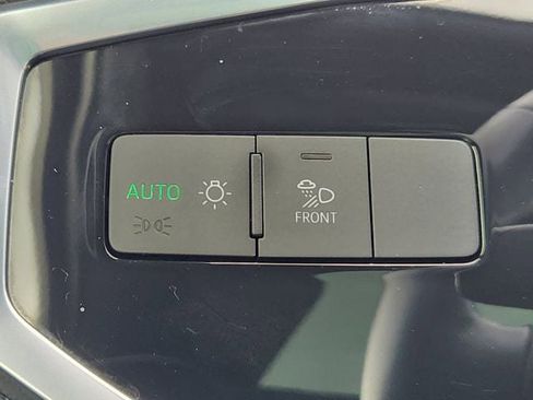 Used 2023 Audi Q3 2.0T Premium Plus w/ Premium Plus Package image 20