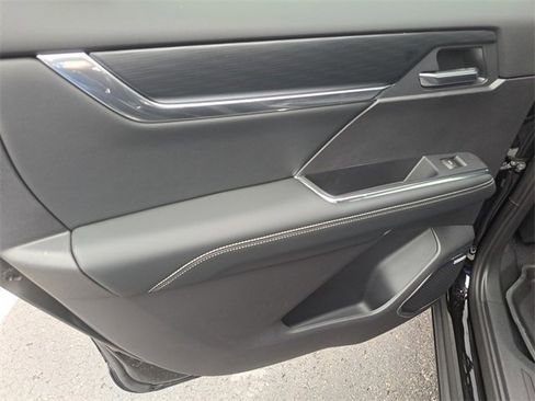 New 2026 GMC Acadia Elevation w/ Elevation Premium Package image 10