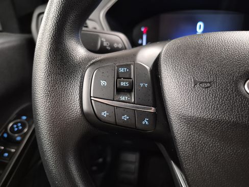 Used 2025 Ford Escape Active AWD/4WD image 24