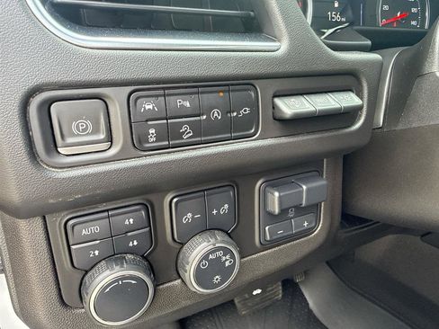 Used 2021 Chevrolet Tahoe High Country w/ Premium Package AWD/4WD image 24