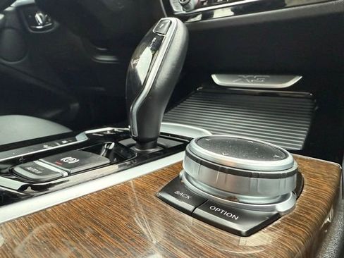 Used 2020 BMW X3 xDrive30i w/ Premium Package image 32