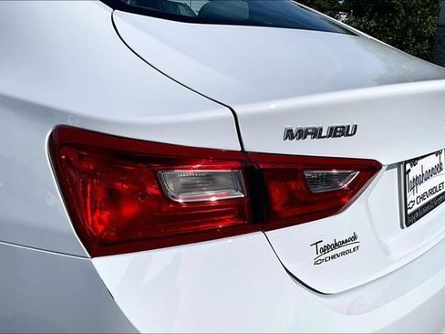Used 2023 Chevrolet Malibu LS FWD image 22