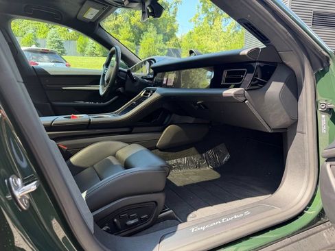Certified 2025 Porsche Taycan Turbo S AWD/4WD image 21