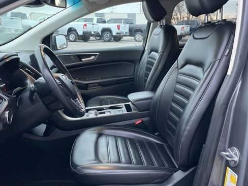 Used 2024 Ford Edge SEL image 25