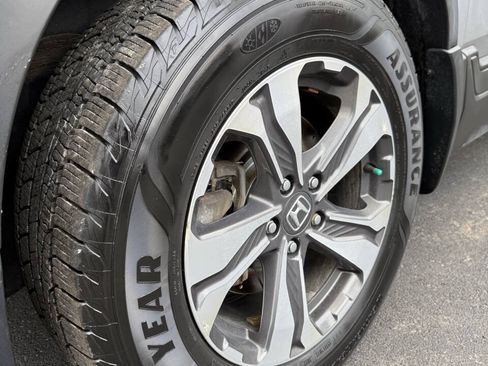 Used 2017 Honda CR-V LX image 30