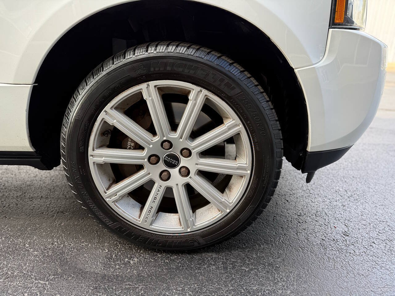 Used 2012 Land Rover Range Rover Supercharged AWD/4WD image 4