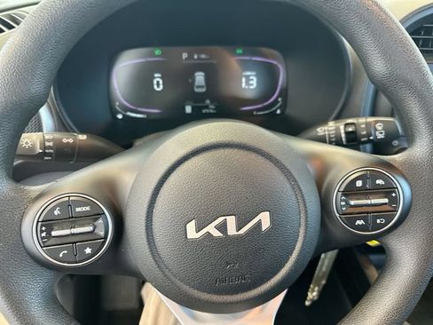 Certified 2023 Kia Soul LX FWD image 12