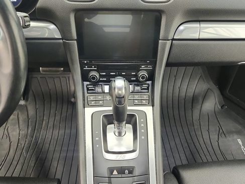 Used 2019 Porsche 718 Cayman S RWD image 35