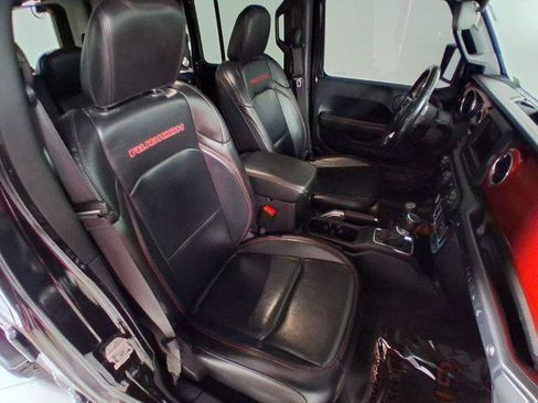 Used 2018 Jeep Wrangler Unlimited Rubicon AWD/4WD image 15