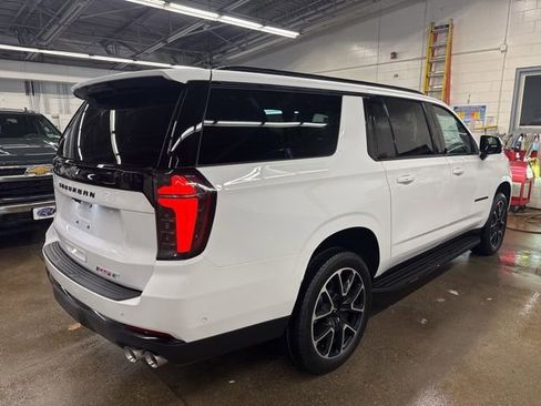 New 2026 Chevrolet Suburban RST w/ Comfort Package image 6