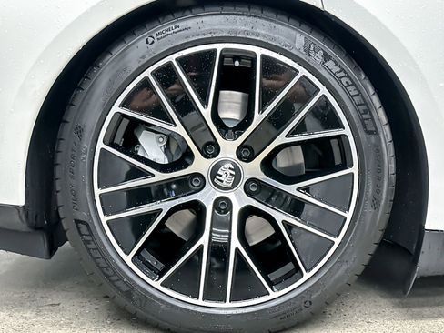 New 2024 Porsche Taycan Turbo image 46