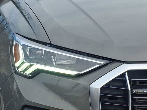 Certified 2025 Audi Q3 2.0T Premium w/ Convenience Package image 28