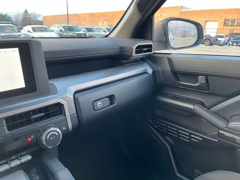 Used 2025 Toyota 4Runner TRD Off-Road image 35