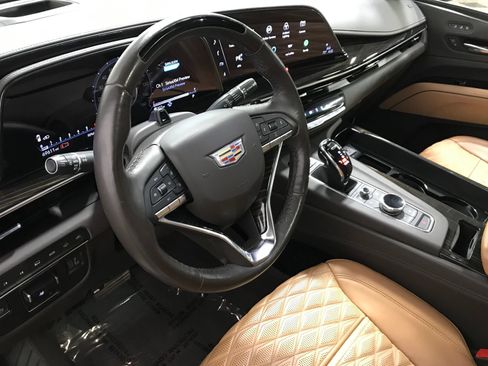 Used 2022 Cadillac Escalade Sport w/ Touring Package AWD/4WD image 12