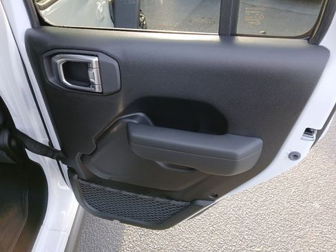 New 2026 Jeep Wrangler Unlimited Sport image 29