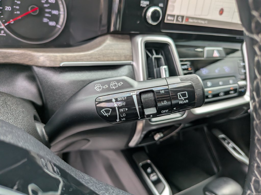 Certified 2023 Kia Sorento EX FWD image 34