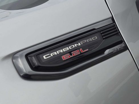 Used 2022 GMC Sierra 1500 AT4 w/ AT4 Premium Package AWD/4WD image 10