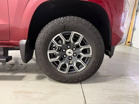 Certified 2023 Chevrolet Colorado Z71 w/ Z71 Convenience Package 2 image 26