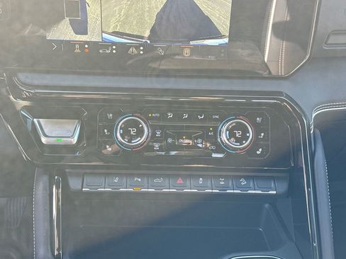 New 2026 GMC Sierra 2500 AT4X image 27