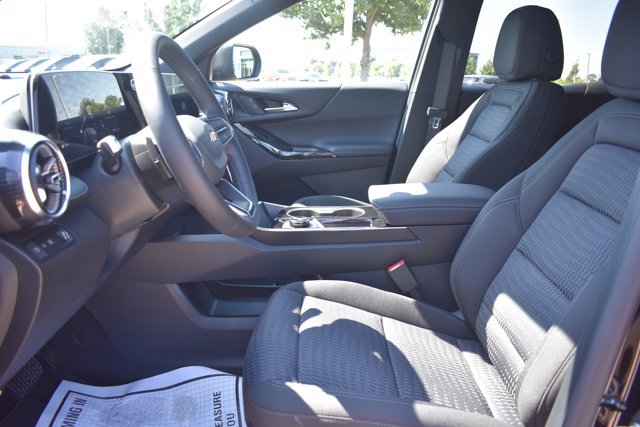 New 2027 Chevrolet Equinox LT FWD image 13