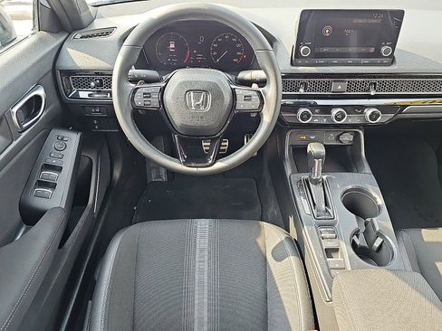 Used 2023 Honda Civic Sport image 11