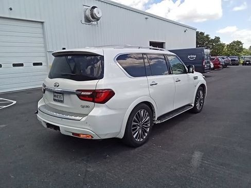 Used 2019 INFINITI QX80 Luxe w/ Proactive Package AWD/4WD image 3