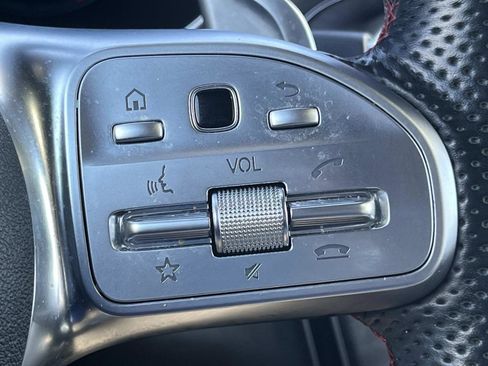 Certified 2022 Mercedes-Benz GLC 43 AMG 4MATIC image 28