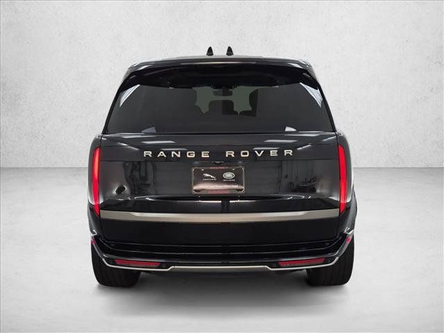 Certified 2025 Land Rover Range Rover Autobiography AWD/4WD image 6