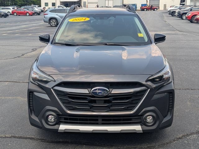Used 2024 Subaru Outback Limited XT AWD/4WD image 2