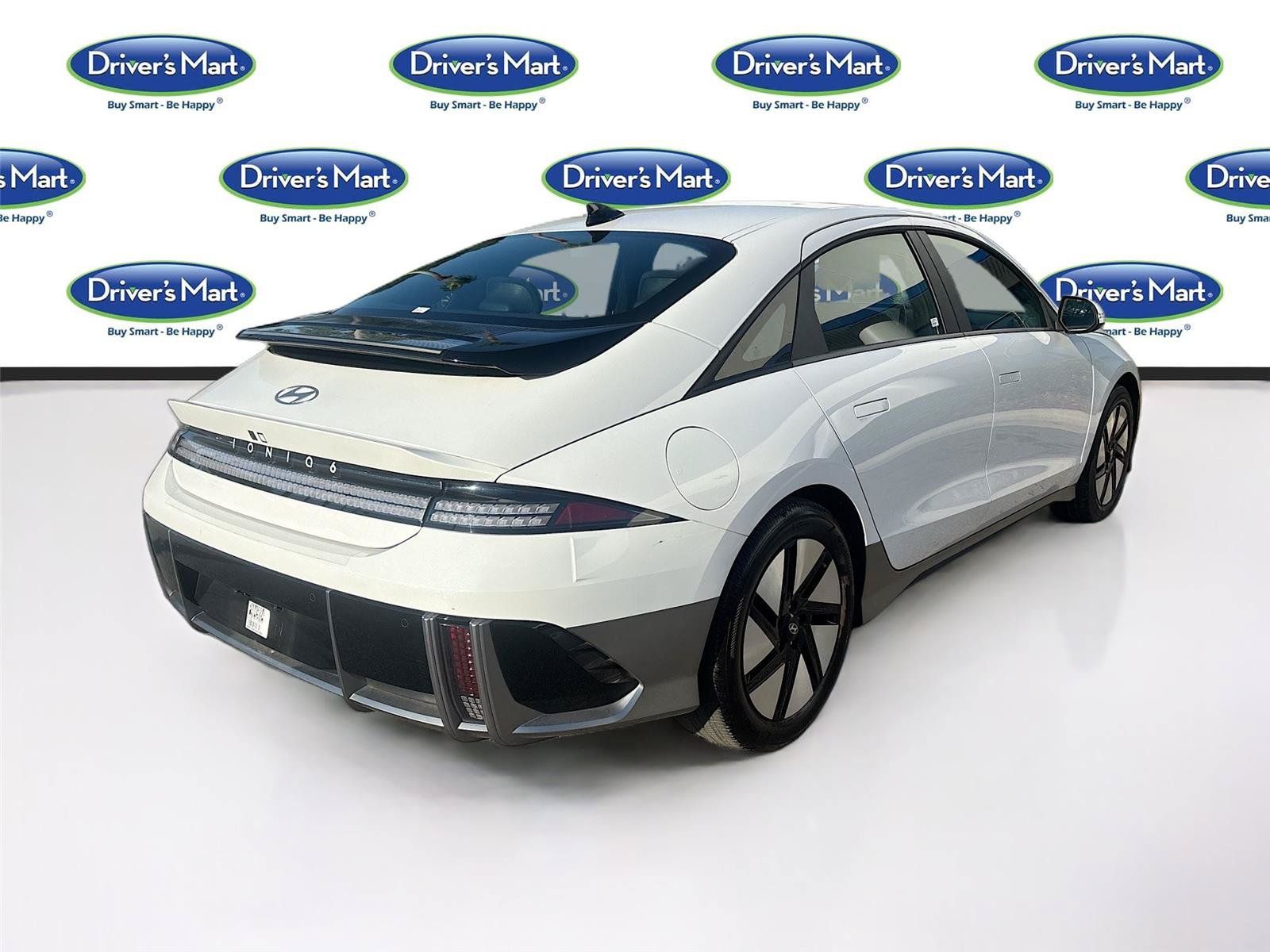 Used 2023 Hyundai Ioniq 6 SE RWD image 7