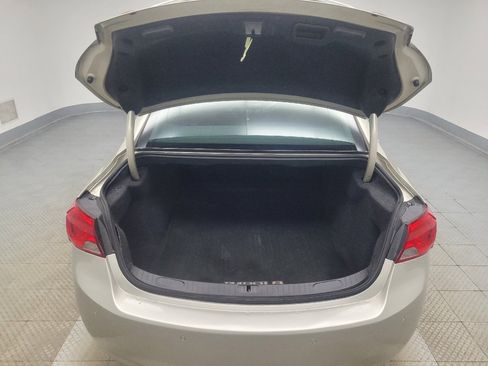 Used 2014 Chevrolet Impala LT w/ Convenience Package FWD image 29