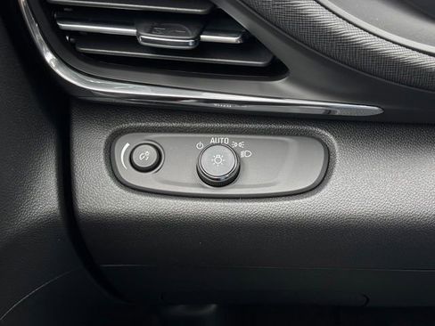 New 2026 Buick Envista Preferred w/ Convenience I Package FWD image 19