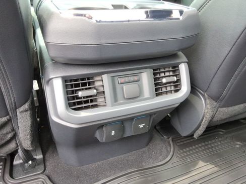 Used 2025 Ford F150 Lariat w/ Equipment Group 502A High AWD/4WD image 20