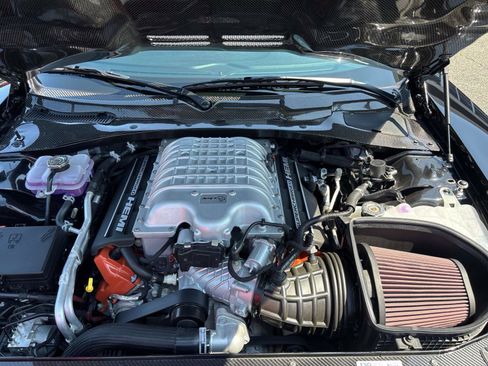 Used 2023 Dodge Challenger SRT Hellcat w/ Driver Convenience Group image 7