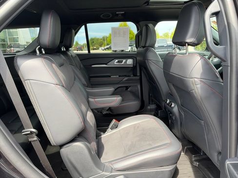 Used 2025 Ford Explorer ST w/ Sun And Sound Package AWD/4WD image 37