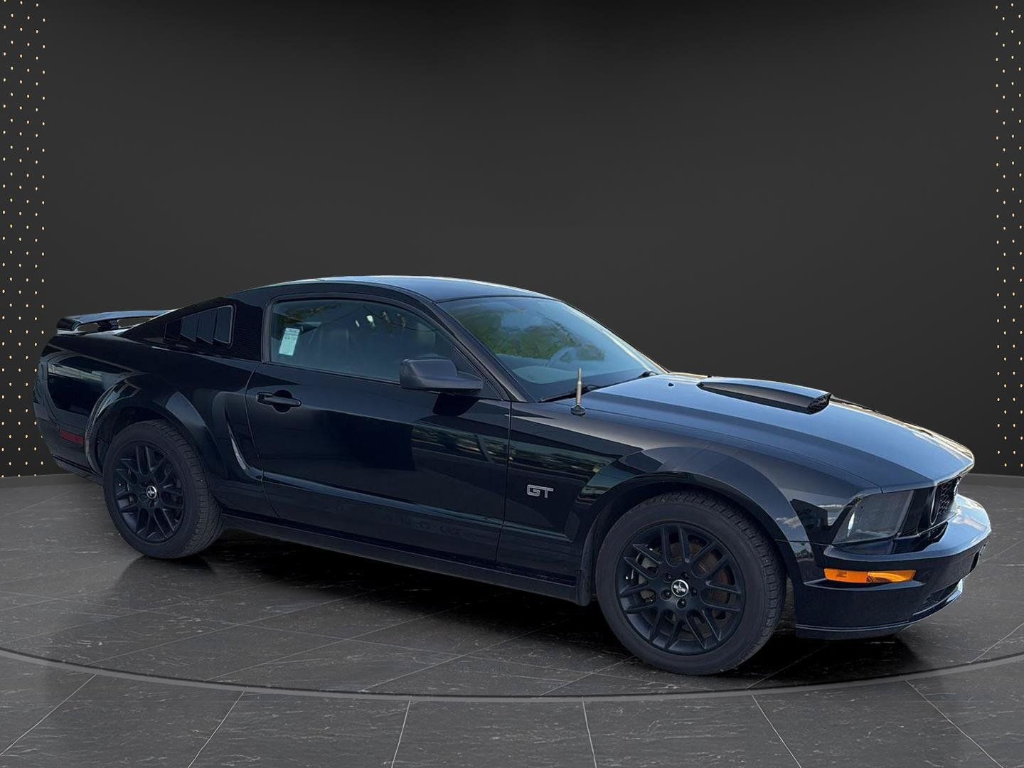 Used 2007 Ford Mustang GT RWD image 6