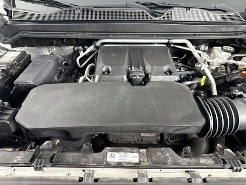 Used 2023 Chevrolet Colorado Trail Boss w/ Technology Package AWD/4WD image 30