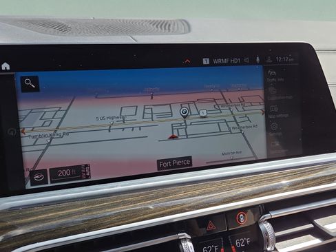 Used 2021 BMW X5 xDrive40i w/ M Sport Package image 36