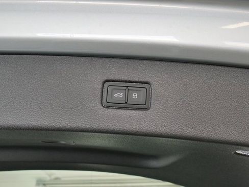 New 2025 Audi Q7 2.0T Premium Plus image 18