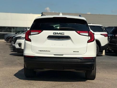 Used 2024 GMC Terrain SLE w/ Driver Convenience Package AWD/4WD image 36