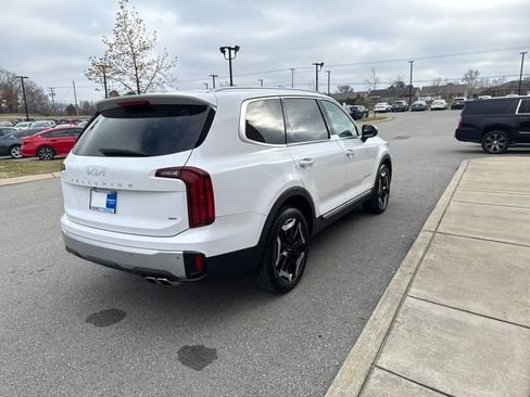 Used 2024 Kia Telluride S w/ S Sunroof Package image 4