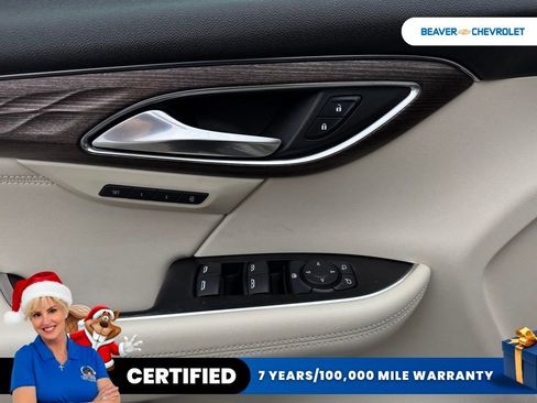 Used 2022 Buick Envision Avenir w/ Technology Package II image 37