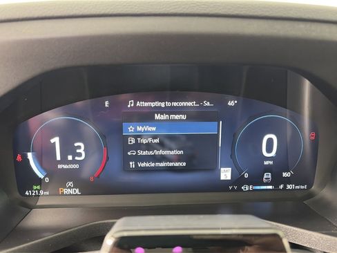 Used 2025 Ford Explorer Platinum w/ LUX Leather Package image 15