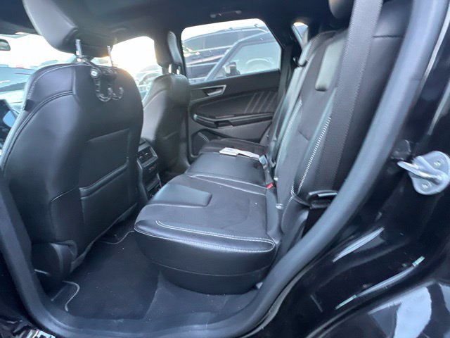 Used 2024 Ford Edge ST w/ Equipment Group 401A AWD/4WD image 9