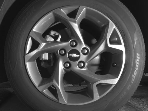 Used 2025 Chevrolet Trax LT w/ LT Convenience Package FWD image 12